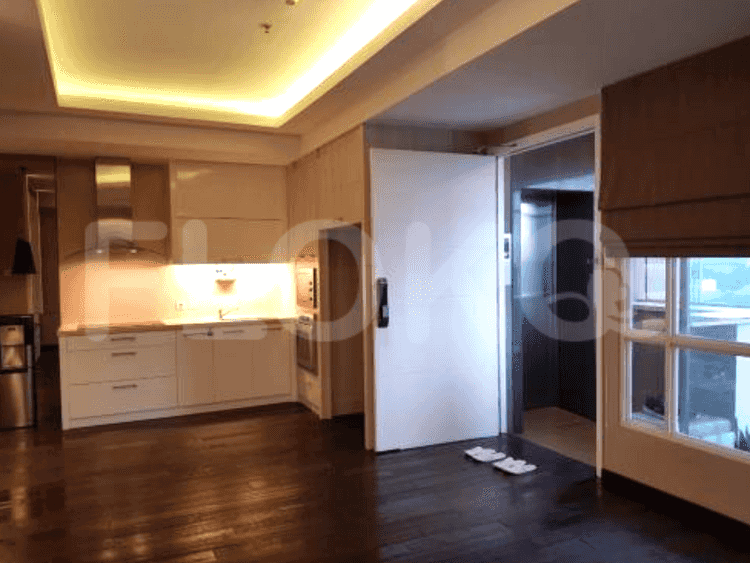 94 sqm, 6th floor, 2 BR apartment for sale in Kebayoran Lama 4