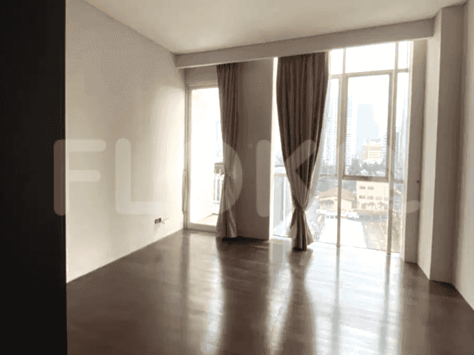 122 sqm, 14th floor, 2 BR apartment for sale in Gatot Subroto 5