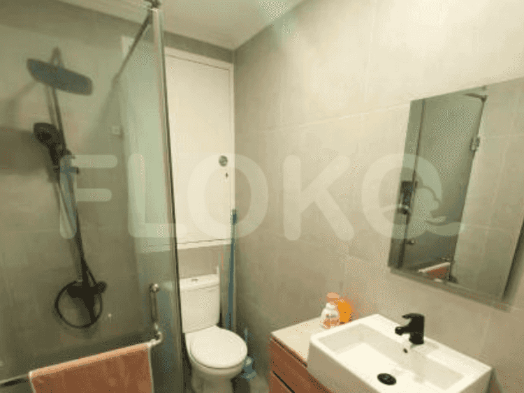 68 sqm, 9th floor, 2 BR apartment for sale in Sudirman 6