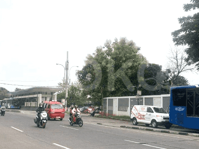 1600 sqm, Land for Sale in Jalan Raya Bekasi, Pulo Gadung 1