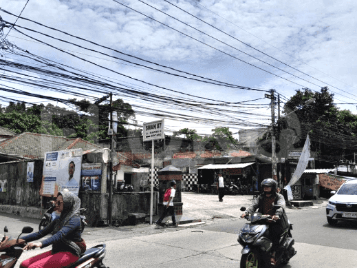 825 sqm, Land for Sale in Jalan Mawar II Ciputat, Ciputat 2