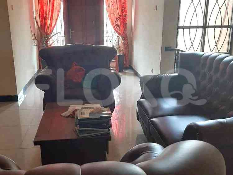 Dijual Rumah 4 BR, Luas 180 m2 di Galaxy, Bekasi 2