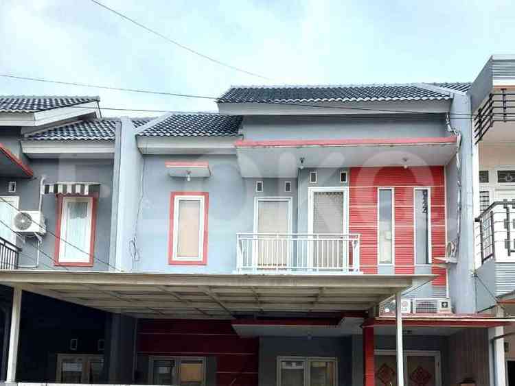 Dijual Rumah 3 BR, Luas 200 m2 di Galaxy, Bekasi 1