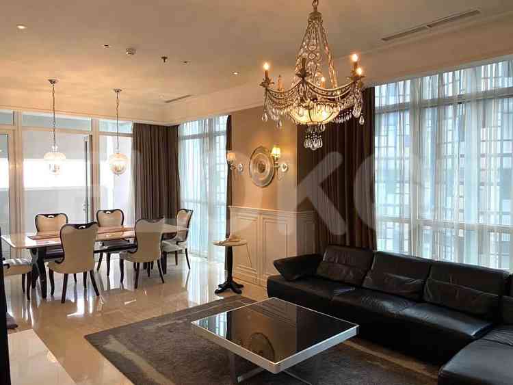 Dijual Apartemen 2 BR, Lantai 15, Luas 161 m2 di Kebayoran Baru 11