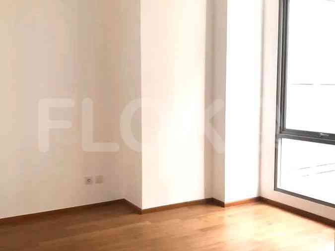 300 sqm, 20th floor, 4 BR apartment for sale in Kebayoran Baru 10