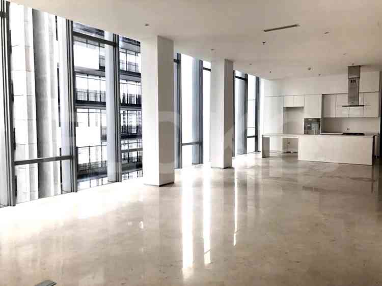 300 sqm, 20th floor, 4 BR apartment for sale in Kebayoran Baru 9