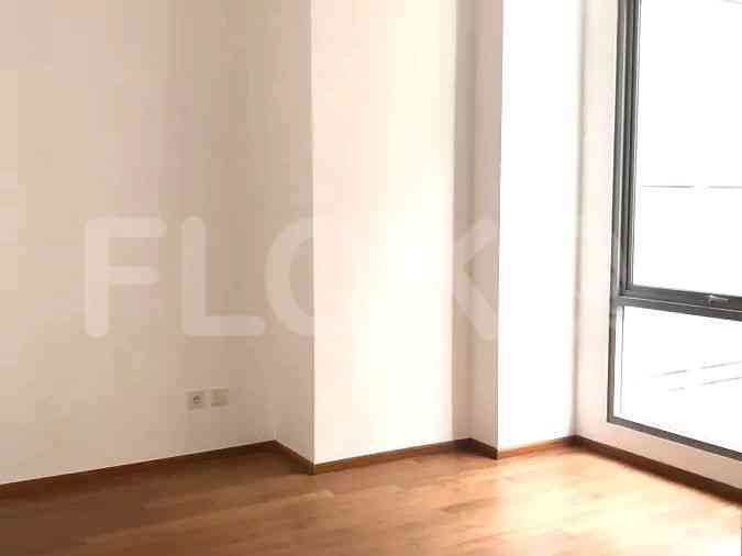 300 sqm, 20th floor, 4 BR apartment for sale in Kebayoran Baru 6