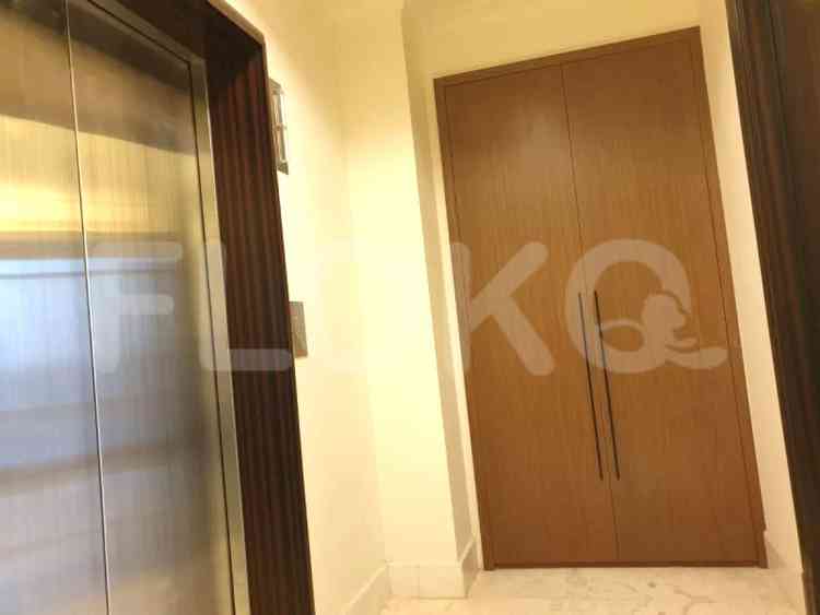 Dijual Apartemen 2 BR, Lantai 9, Luas 157 m2 di Simprug 5