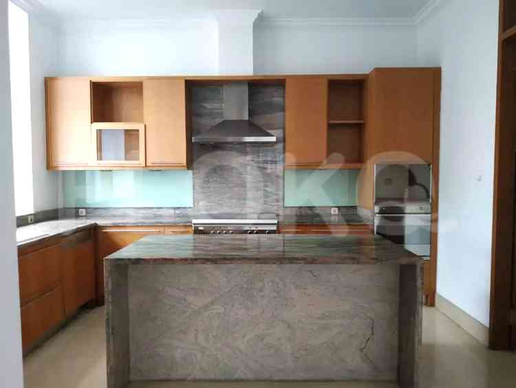 440 sqm, 27th floor, 5 BR apartment for sale in Setiabudi 8