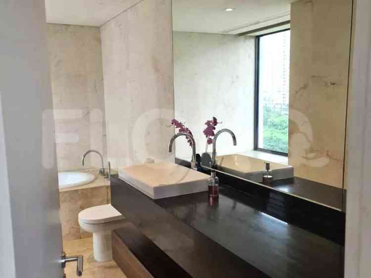 Dijual Apartemen 3 BR, Lantai 10, Luas 198 m2 di Setiabudi 7