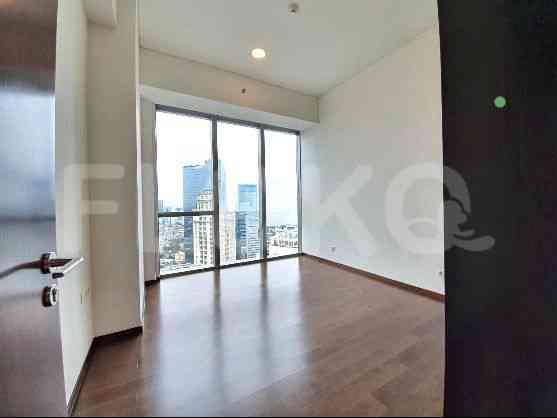 131 sqm, 18th floor, 2 BR apartment for sale in Sudirman 1