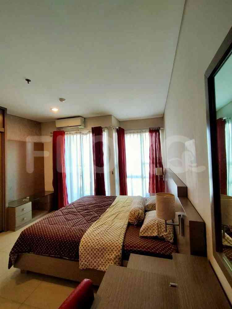 2 Bedroom on 17th Floor for Rent in Thamrin Residence Apartment - fth075 3