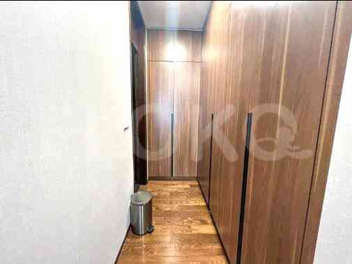 217 sqm, 8th floor, 3 BR apartment for sale in Sudirman 4