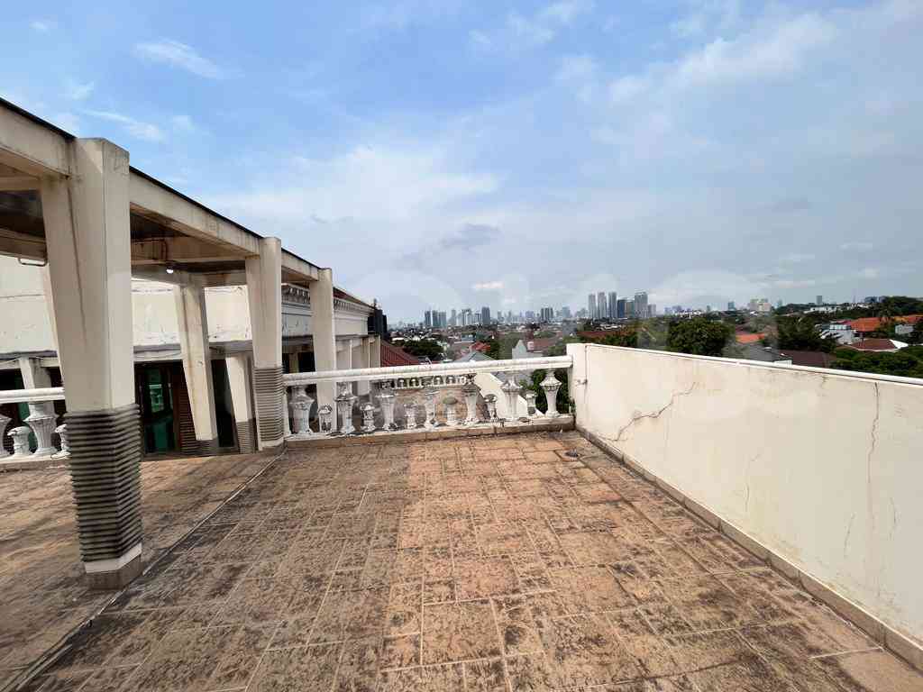 1200 sqm, 5 BR house for sale in Jalan Gaharu, Cipete, Jakarta Selatan, Cipete 2