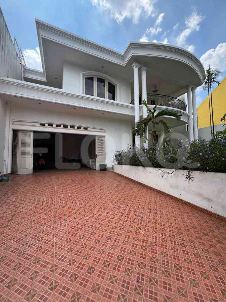 611 sqm, 4 BR house for sale in Jln Gaharu 1 Terusan Cilandak Barat, Cilandak 1