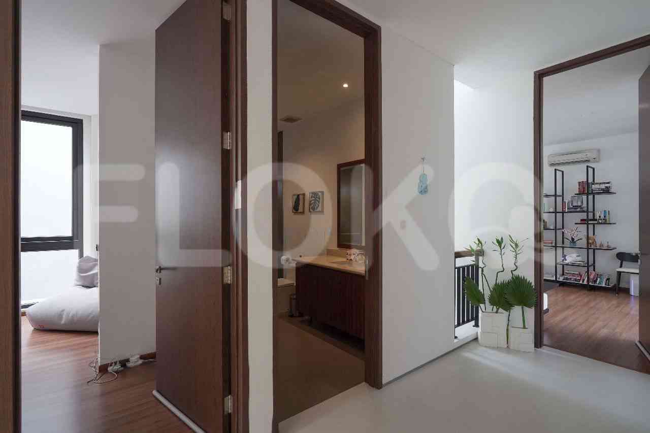 Dijual Rumah 4 BR, Luas 928 m2 di Area Kemang Compound Eksklusif Bergaya Modern, Kemang 4