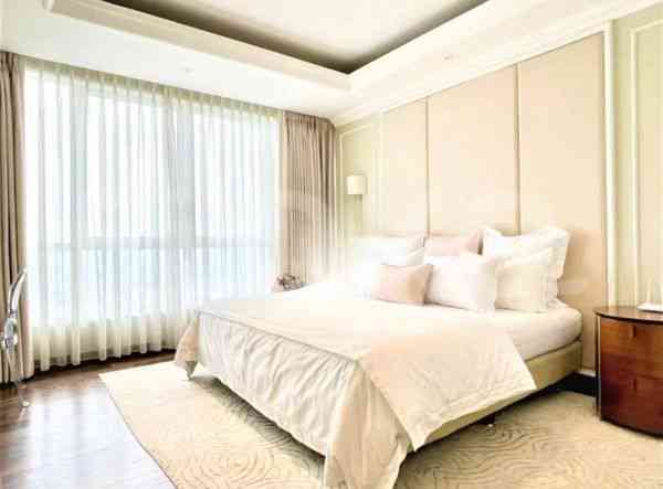 276 sqm, 22nd floor, 3 BR apartment for sale in Kebayoran Lama 3