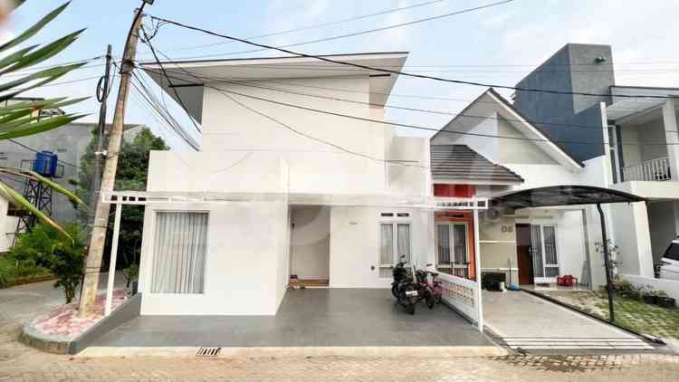 Disewakan Rumah 5 BR, Luas 125 m2 di Bintaro, Bintaro 1