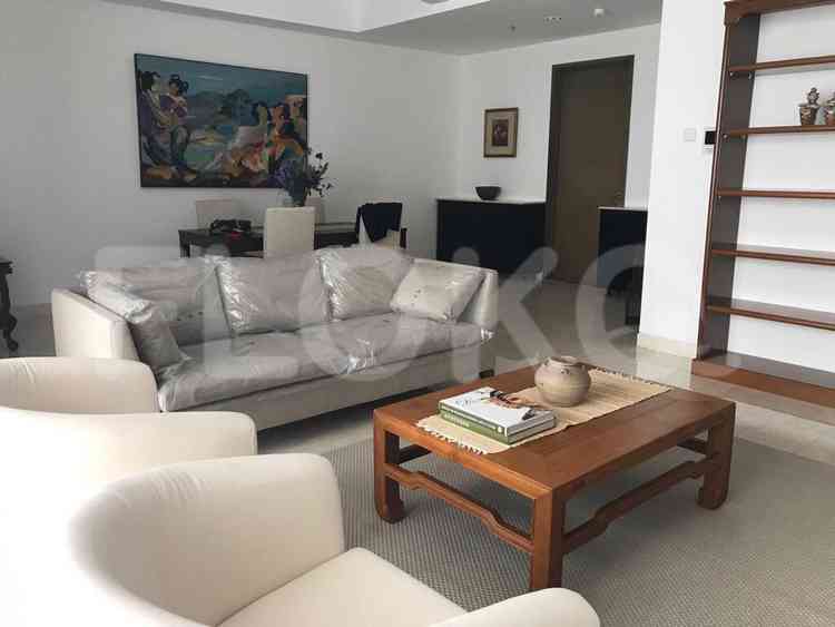 137 sqm, 20th floor, 2 BR apartment for sale in Gandaria 2