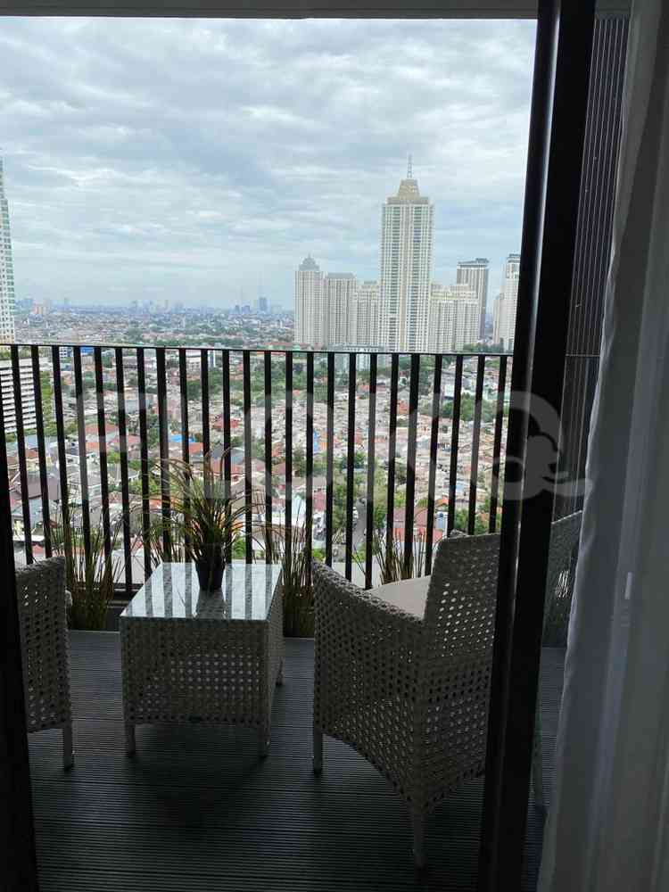 137 sqm, 20th floor, 2 BR apartment for sale in Gandaria 9