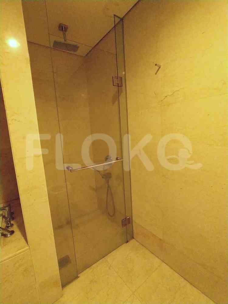 151 sqm, 5th floor, 3 BR apartment for sale in Kuningan 7