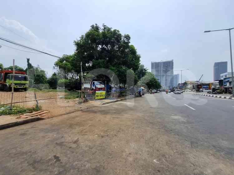 Disewakan Tanah Luas 800 m2 di JL. P Antasari, Cipete 5