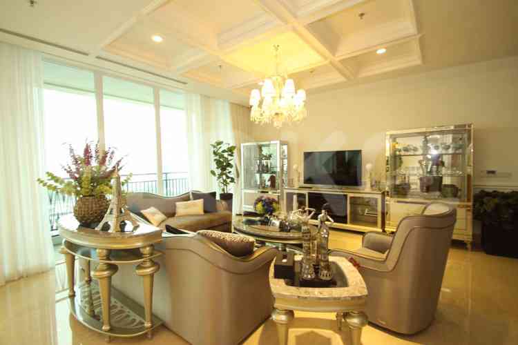 319 sqm, 28th floor, 4 BR apartment for sale in Kebayoran Baru 2