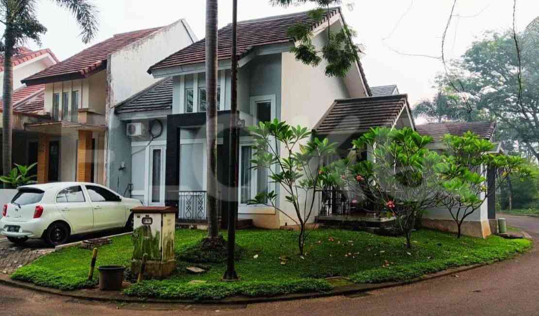 Dijual Rumah 2 BR, Luas 80 m2 di Legenda Wisata, Cibubur 1