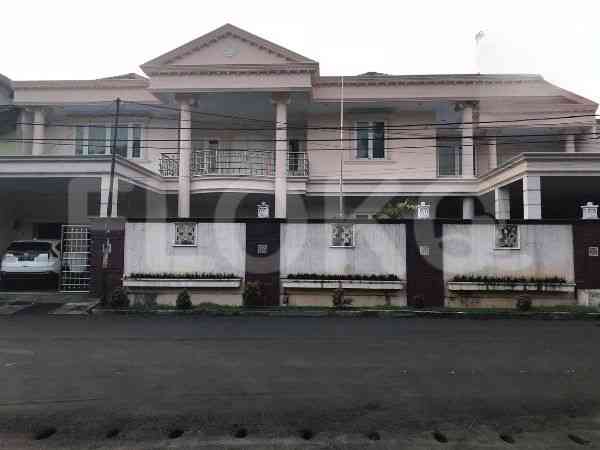 Dijual Rumah 6 BR, Luas 950 m2 di Perumahan Villa Cibubur Indah, Cibubur 1