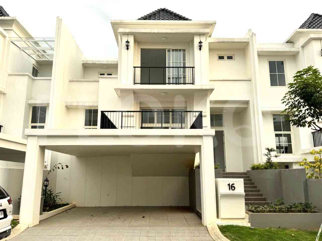 Dijual Rumah 4 BR, Luas 180 m2 di Bogor Raya, Bogor 1