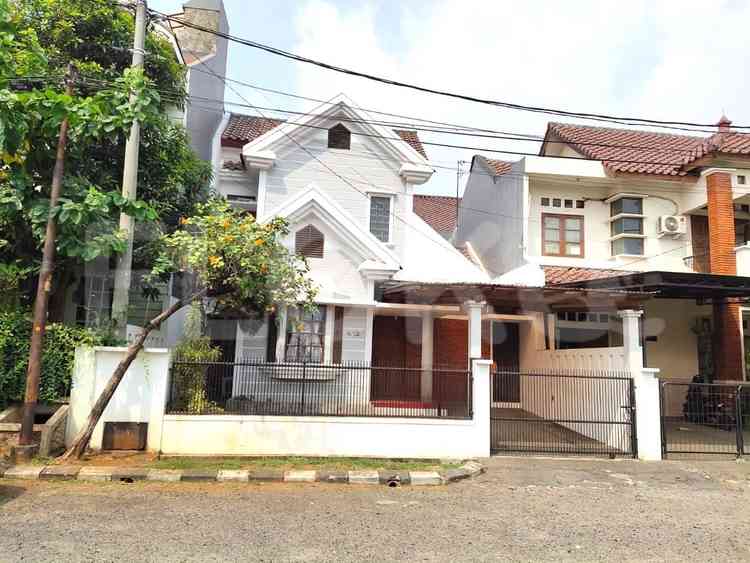 Disewakan Rumah 3 BR, Luas 150 m2 di Kemang Pratama, Bekasi 1