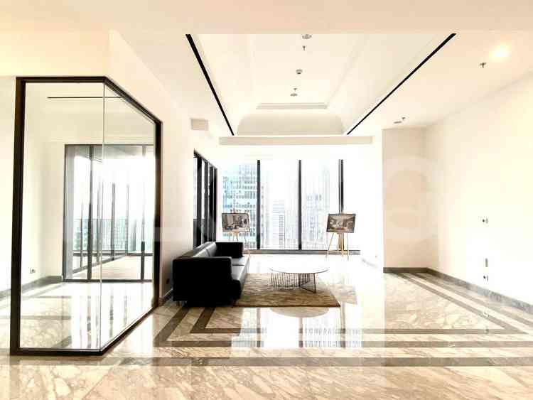 351 sqm, 26th floor, 3 BR apartment for sale in Kebayoran Baru 16