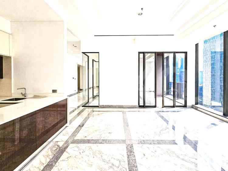 351 sqm, 26th floor, 4 BR apartment for sale in Kebayoran Baru 3