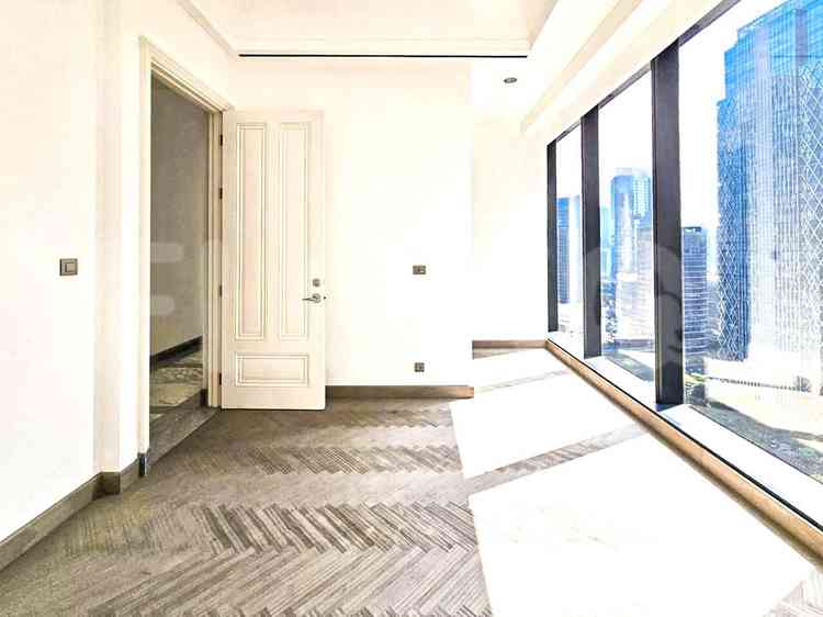 351 sqm, 26th floor, 4 BR apartment for sale in Kebayoran Baru 7