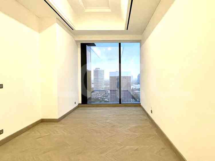 351 sqm, 26th floor, 4 BR apartment for sale in Kebayoran Baru 23