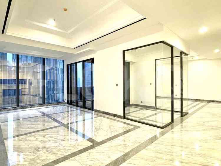 351 sqm, 26th floor, 4 BR apartment for sale in Kebayoran Baru 14