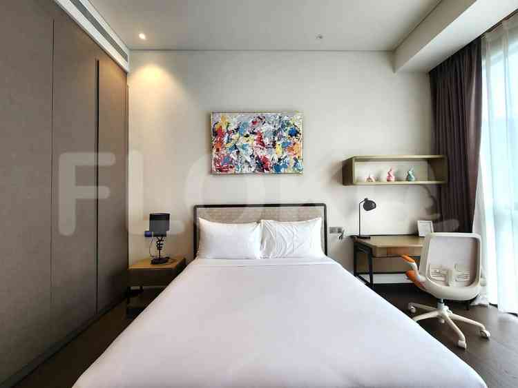 210 sqm, 8th floor, 3 BR apartment for sale in Gandaria 11