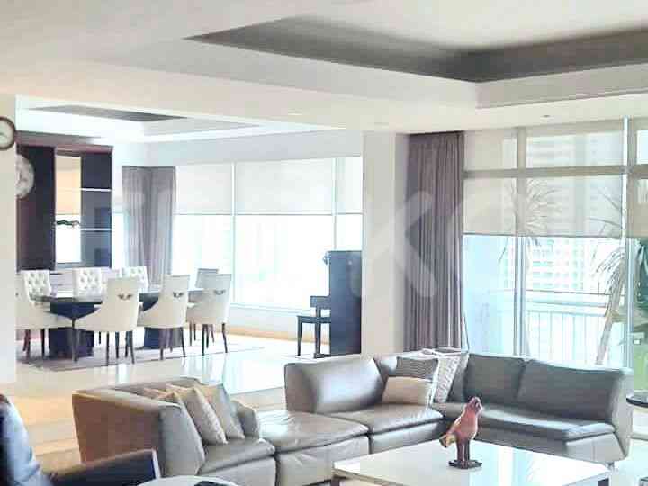 Dijual Apartemen 3 BR, Lantai 20, Luas 323 m2 di Setiabudi 8