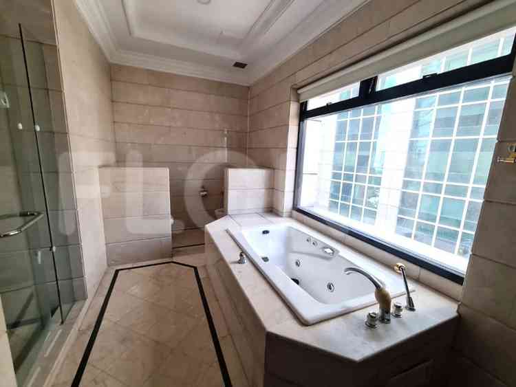 Dijual Apartemen 4 BR, Lantai 10, Luas 333 m2 di Setiabudi 2