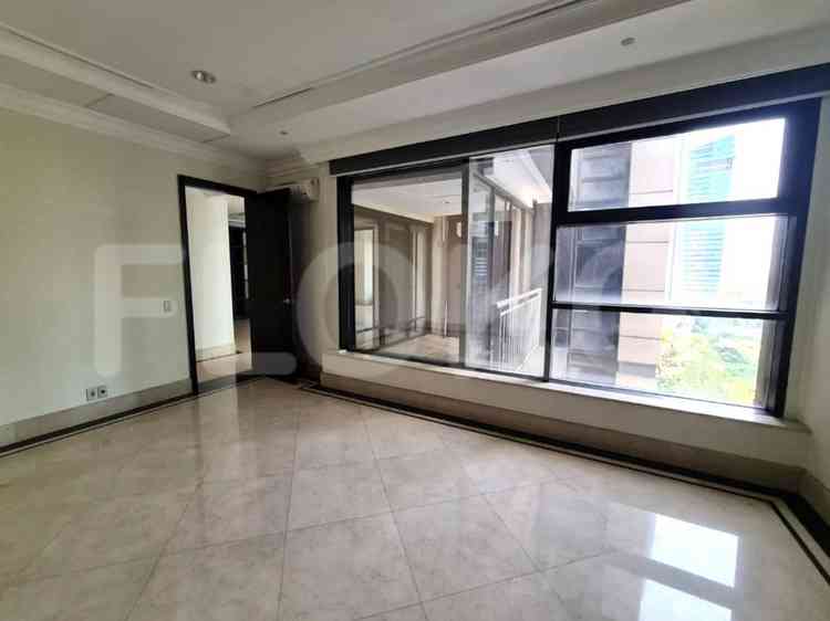 333 sqm, 10th floor, 4 BR apartment for sale in Setiabudi 3