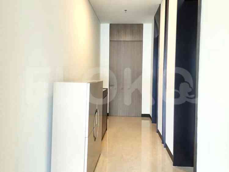 260 sqm, 10th floor, 3 BR apartment for sale in Kebon Sirih 1