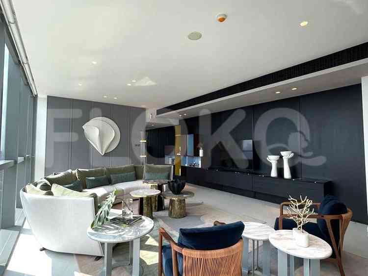 339 sqm, 36th floor, 4 BR apartment for sale in Tanah Abang 1