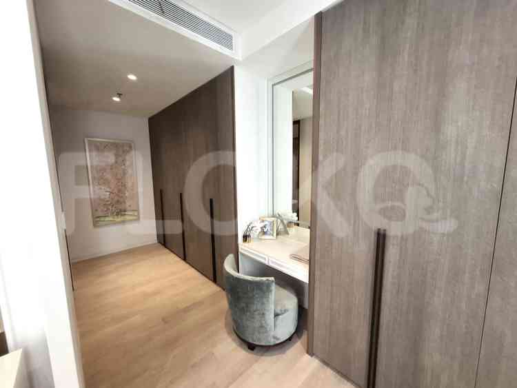 460 sqm, 20th floor, 4 BR apartment for sale in Setiabudi 3