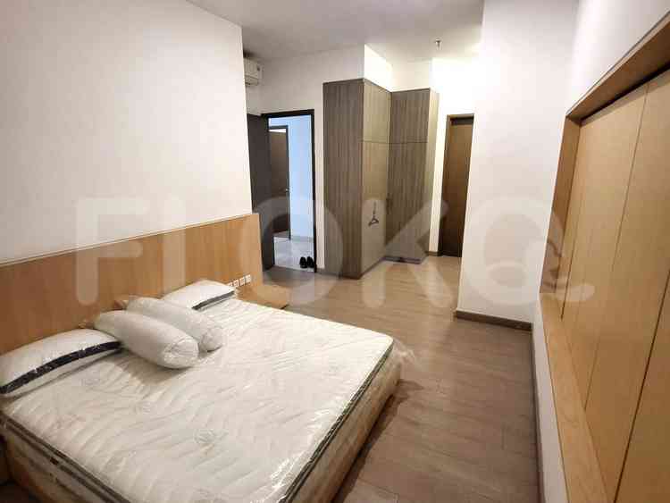 Dijual Apartemen 3 BR, Lantai 20, Luas 177 m2 di Gandaria 4