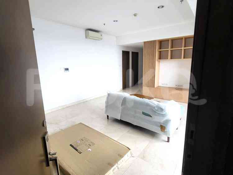 Dijual Apartemen 3 BR, Lantai 20, Luas 177 m2 di Gandaria 8