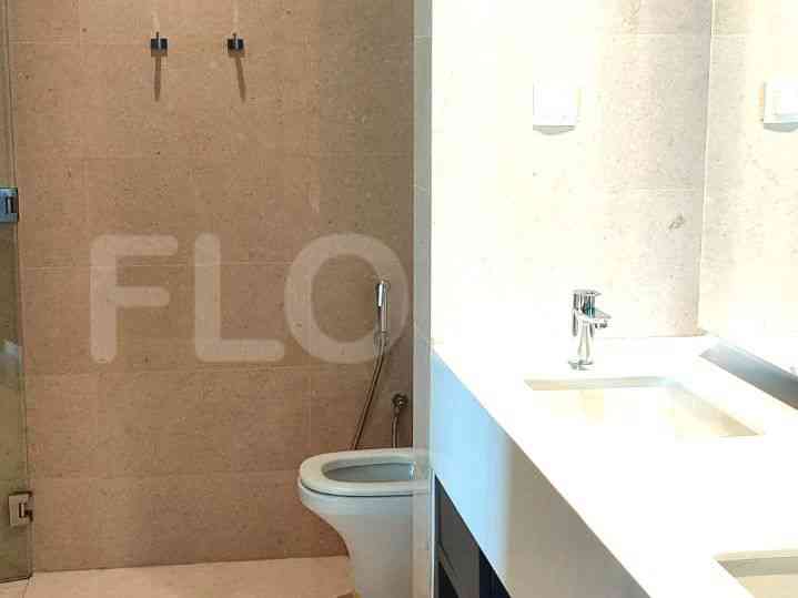 170 sqm, 10th floor, 3 BR apartment for sale in Tanah Abang 1