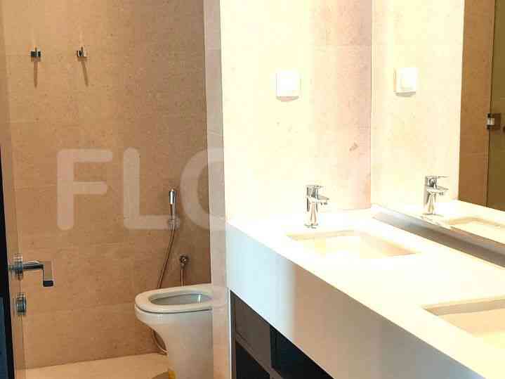 170 sqm, 10th floor, 3 BR apartment for sale in Tanah Abang 7