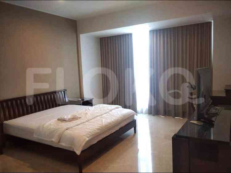 178 sqm, 17th floor, 3 BR apartment for sale in Kuningan 5