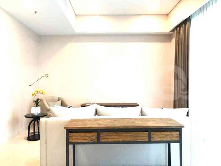 Dijual Apartemen 3 BR, Lantai 10, Luas 217 m2 di Sudirman 1