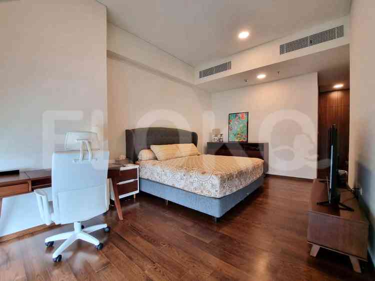 150 sqm, 25th floor, 2 BR apartment for sale in Sudirman 10